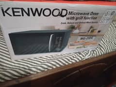 microwave oven