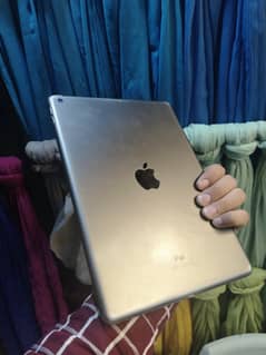 ipad 7th generation with free case