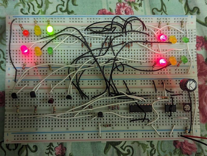DLD project 4 Way traffic signal control 0