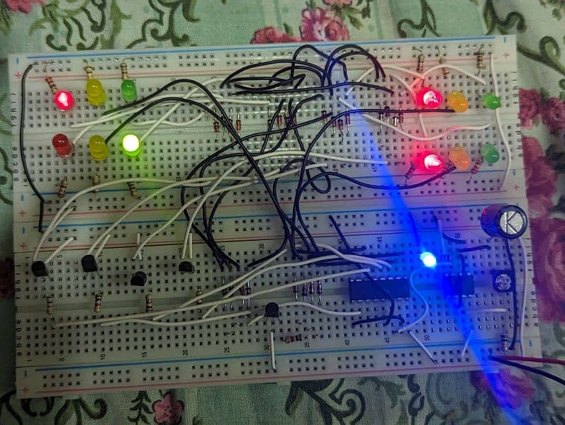 DLD project 4 Way traffic signal control 3