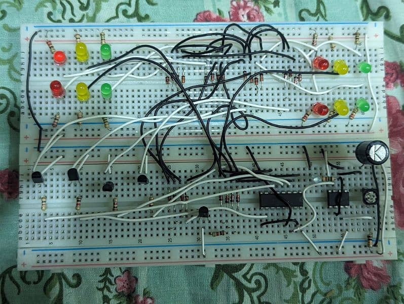 DLD project 4 Way traffic signal control 4