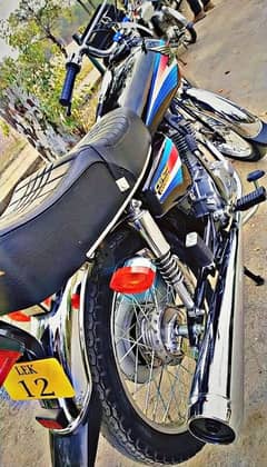 Honda CG 125cc 2006 model 03. . . 35. . . 71. . . 26. . . 298