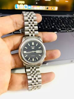 seiko 5 automatic watch