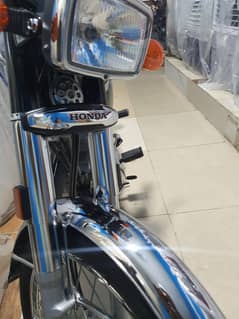 Honda 125 Black lush condition