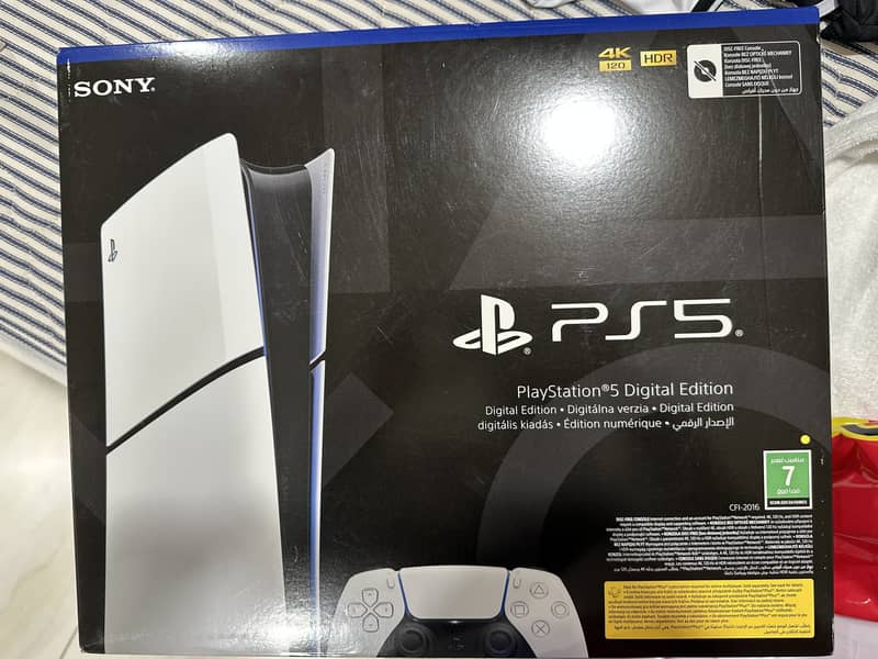 Ps5 digital and extra controller (total 2 controllers) 0