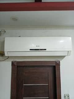 Gree AC new condition