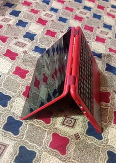 Dell inspiron  Core M3 6th genration  4gb / 128 ssd
