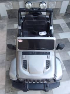 KIDS CAR EXCELLENT CONDITION 10/10 FOR SALE