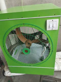 Air Cooler few days used with stand 12 Volt Motor