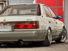 Toyota Crown royal saloon