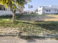1 Kanal South Facing Plot for Sale in Block G, DHA02
