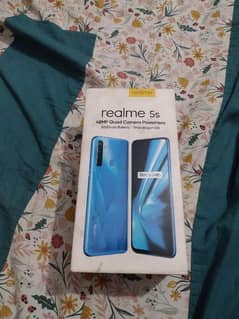 realme