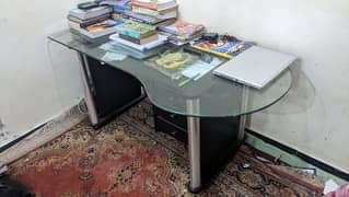 Office table with Glass