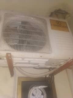 Kenwood 1.5 ton ac