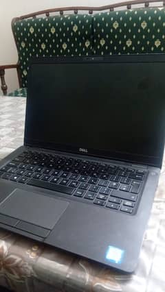 Dell latitude i5 8th GEN 8GB RAM 256 GB SSD