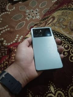 Infinix note 12 VIP 8 256 with full box