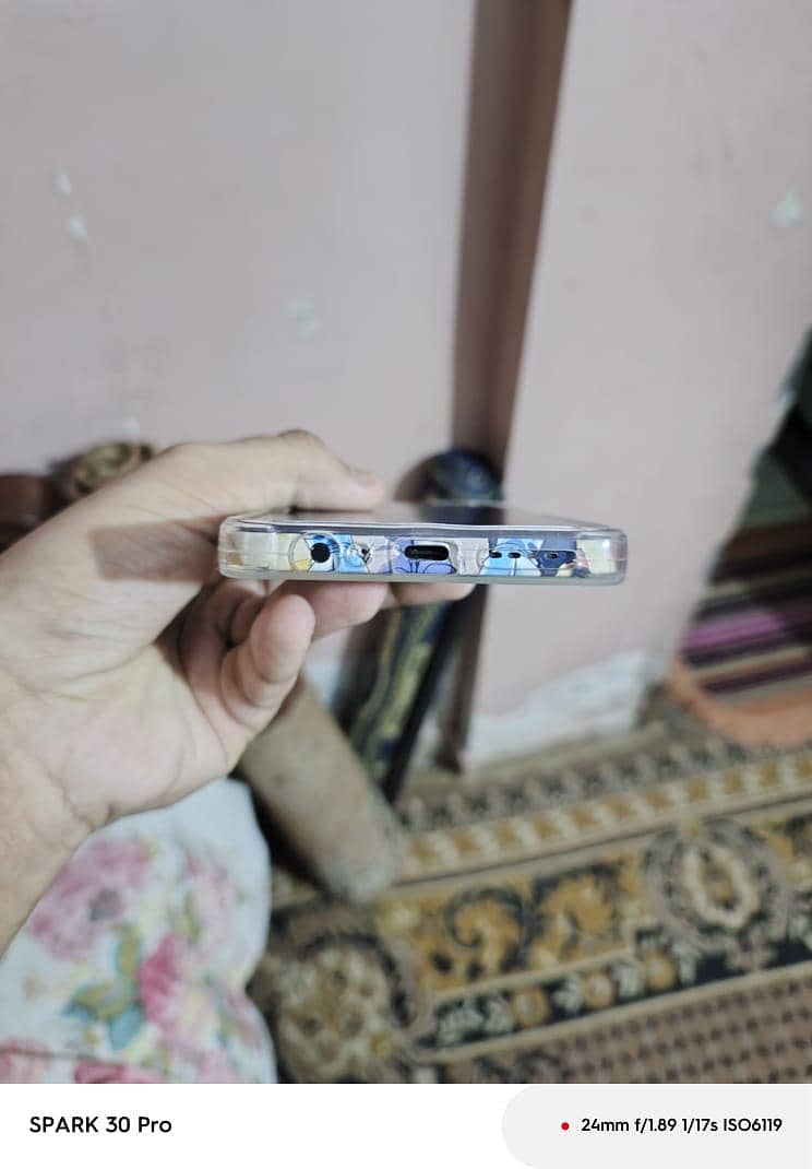 infinix note 30 in clean and clear condition 6