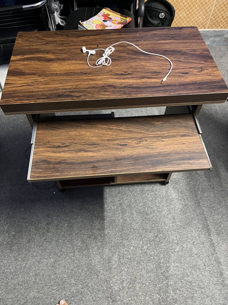 Study table / computer table 1