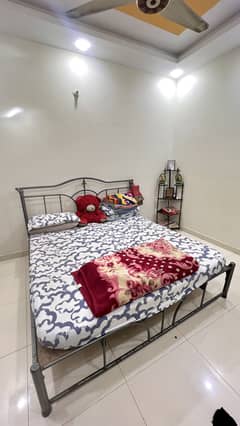 Full King Size Iron Bed With Master Molty Foam Matress