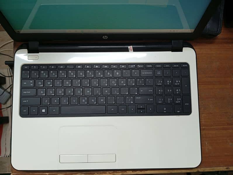 HP 15 Notebook Core i7 4th GENERATION 4