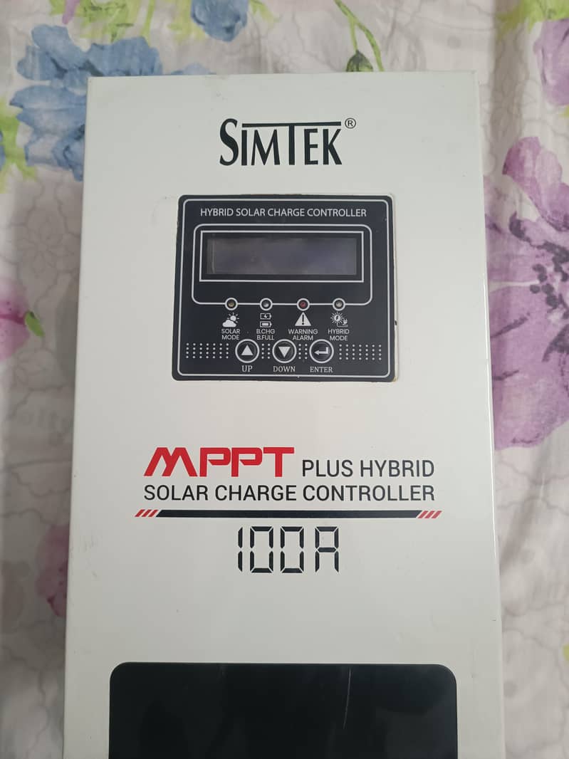 SIMTEK MPPT 100A 1