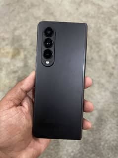 SAMSUNG GALAXY Fold 4