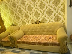 Sofa set with table