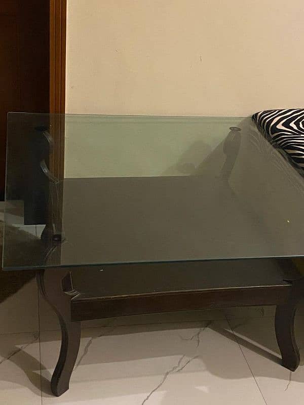 Sofa set with table 4
