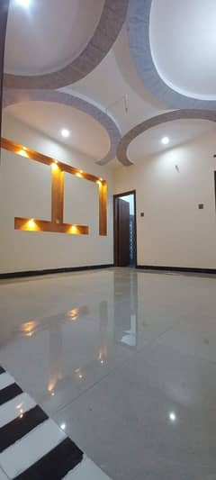 200 Yard Bungalow 1st Floor Portion 3 Bed Rooms Drawing Dinning Lounge Kitchen Extremely Neat And Clean Near National Stadium