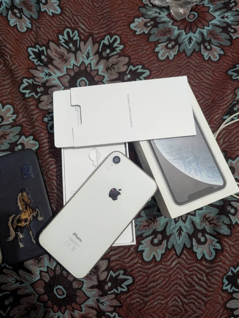 Iphone Xr 64 Factory Unlock Not Jv 10/10 8