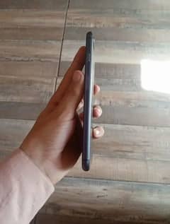 IPHONE 8 PLUS