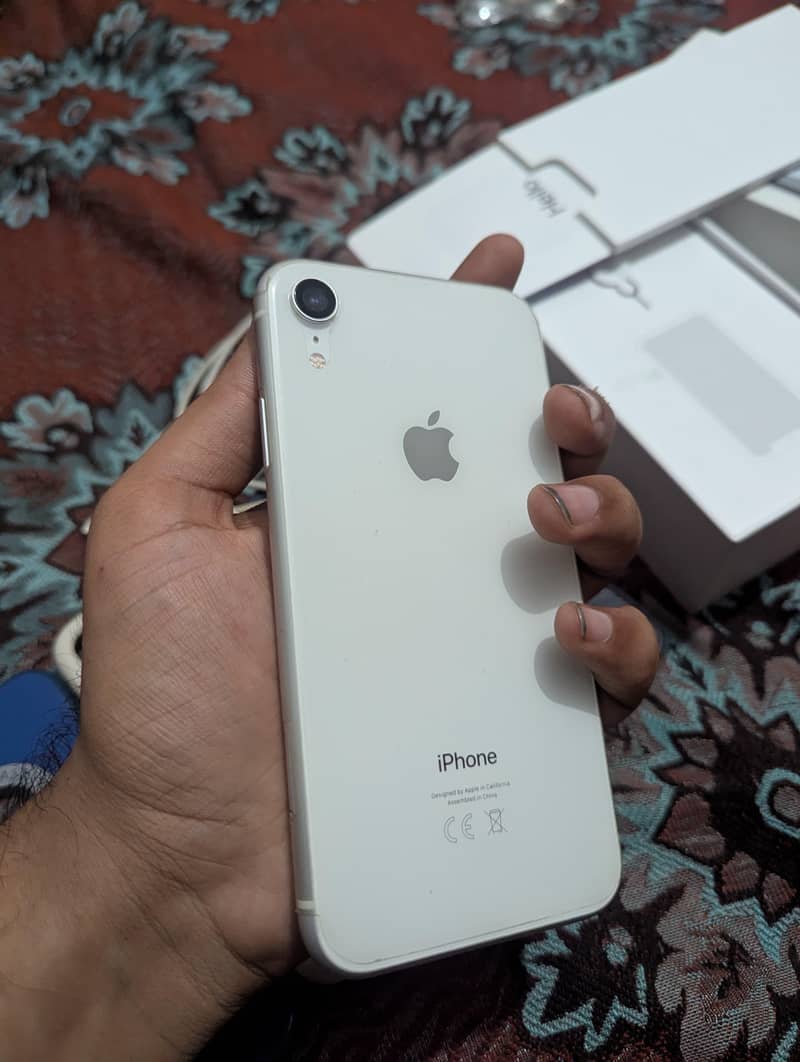 Iphone Xr 64 Non pta factory unlock 10/10 6