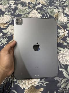 iPad Pro M1 chip 256gb