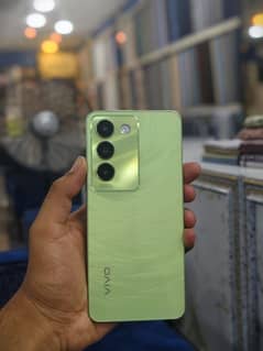 vivo y100
