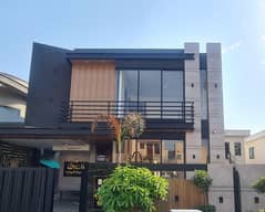 Elegant 10 Marla House For Sale In DHA Phase 8 (Ex Park View), Lahore