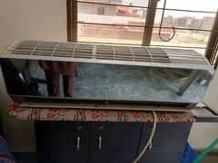 Gree Ac in good condition model gs-18cz9M/I contact 03245159593