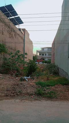 PRIME LOCATION 7 MARLA PLOT FOR SALE