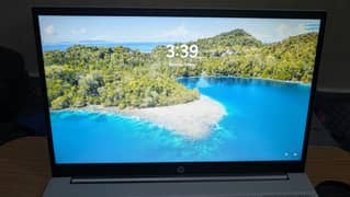 Hp Pavilion laptop 15 10/10 with box R7 B&Ospeaker 1920 res 12gb 512gb