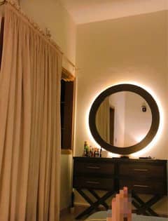 Dressing table for sale with mirror