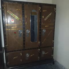 lush condition triple door heavy steel almari