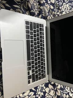 Macbook air i5 2015 13inch