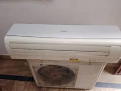 Haier 2 Ton spilt Ac good working condition