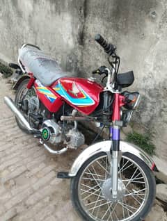 Honda CD70 2019