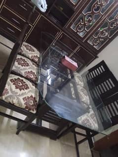 Dining table for sale