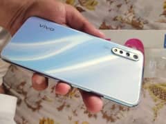 vivo s1 mobile 4 128GB for sale My call watsaapp 0326.57. 51.632