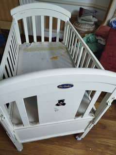 Baby Cot for Sale