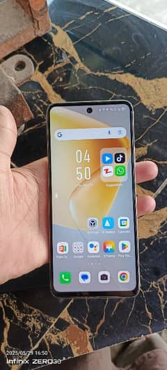 new modli condition 10 by 10 full box  3 month  mobile Infinix Hot 50