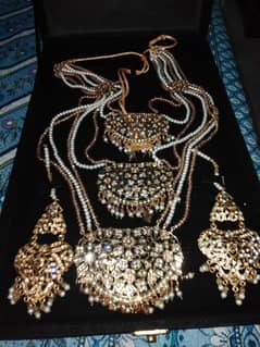 Artifical full bridal set with bangles for sale