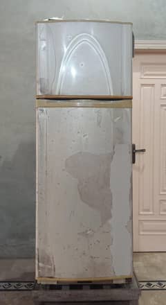 Dawlance fridge for sale