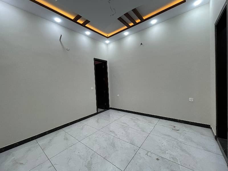 A Well Designed Prime Location Upper Portion Is Up For rent In An Ideal Location In Karachi 4